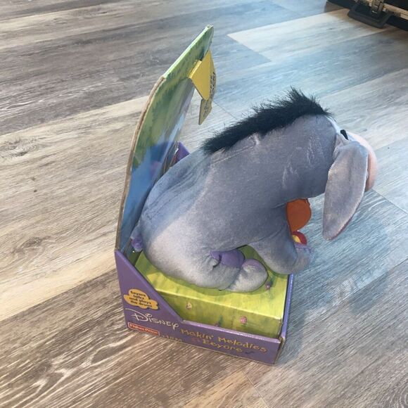 Fisher Price Disney Makin' Melodies Eeyore Plush Plays Drum 18M+ New In Box - Picture 3 of 8